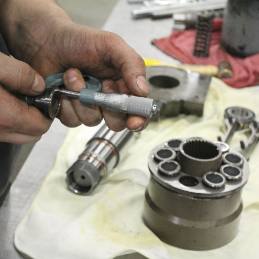 Crankcase Lubrication: Oil Change Intervals and Water Ingress